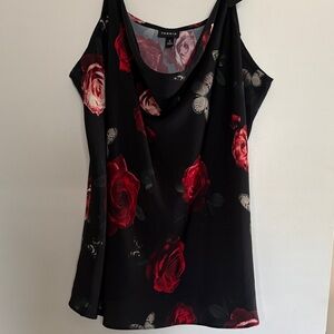 Torrid 0 Women's Black and Red Floral Top